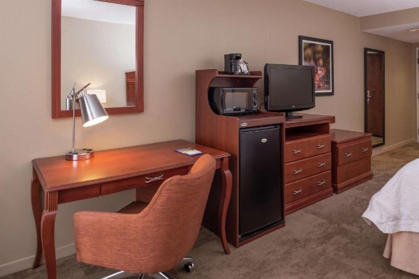 Hampton Inn Columbia Northeast-Fort Jackson Area image 21
