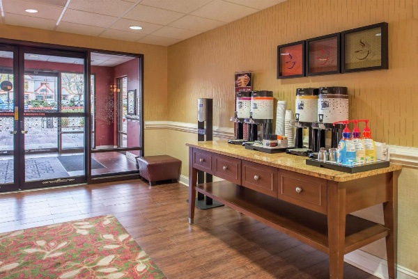 Hampton Inn Columbia Northeast-Fort Jackson Area image 6